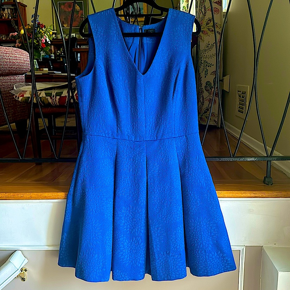 NWT Ladies Size 12 “Brilliant Blue” Lined Sleeveless Pleated Dress